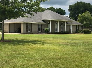 11 Lakeview Dr, Rayville, LA 71264