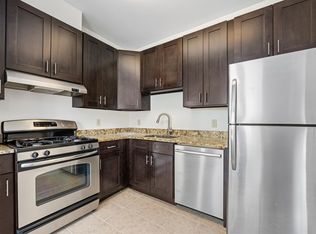 71 North St #204, Jersey City, NJ 07307