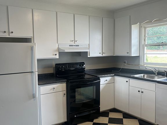 4th image of 5401 Lantana Ave