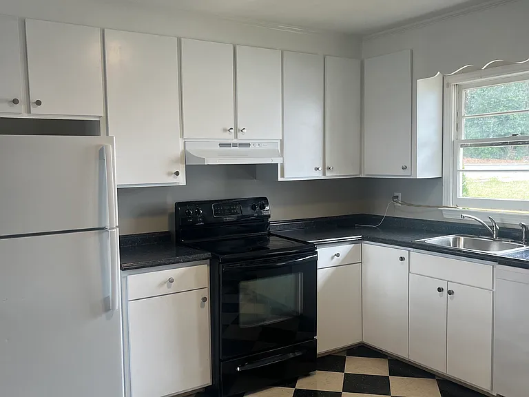 5401 Lantana Ave — Photo 4