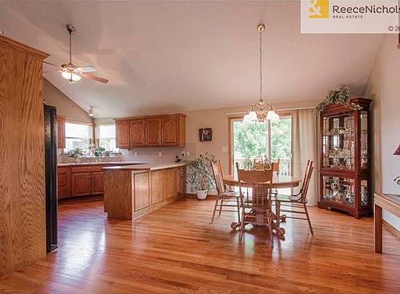 5th image of 1917 NW Elmwood Dr