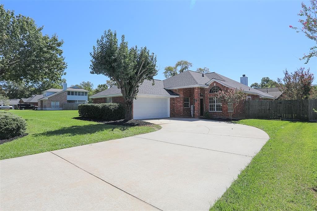 5133 Greenwater Dr, Willis, TX 77318 Zillow