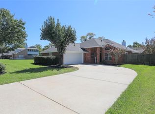 5133 Greenwater Dr, Willis, TX 77318