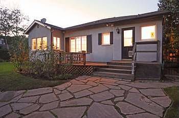 4th image of 2048 Rose Villa St