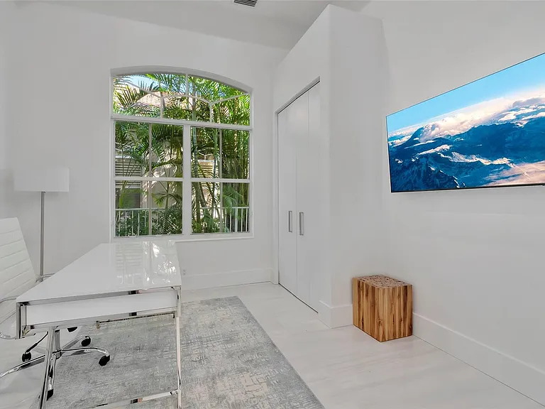 4088 NW Briarcliff Cir — Photo 18