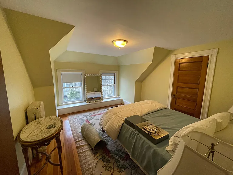 153 Upland Rd — Photo 10
