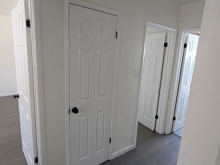 9236 California Ave — Photo 8