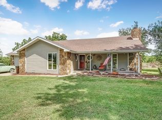 2905 W Heritage Dr, Ozark, MO 65721