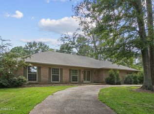469 Cheyenne Ln, Madison, MS 39110