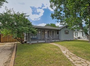 118 New Haven Dr, San Antonio, TX 78209