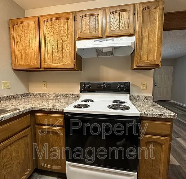 401 50th St S #3 — Photo 18