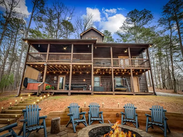 1503 Garnet Dr, Ellijay, GA 30540