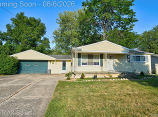 4367 Ashlawn Dr, Flint, MI 48507