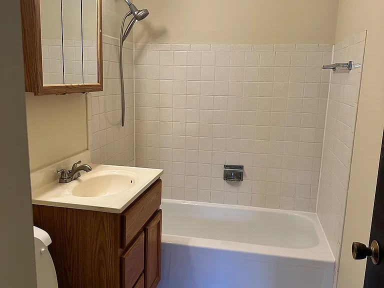 580 Mesa Dr #201 — Photo 29