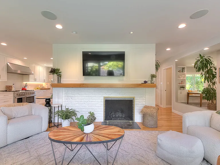 5209 Paseo Del Pavon — Photo 7