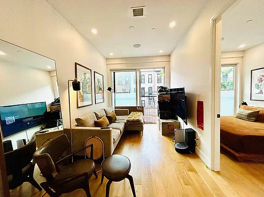 Rented by GROOME REALTY LLC | media 14