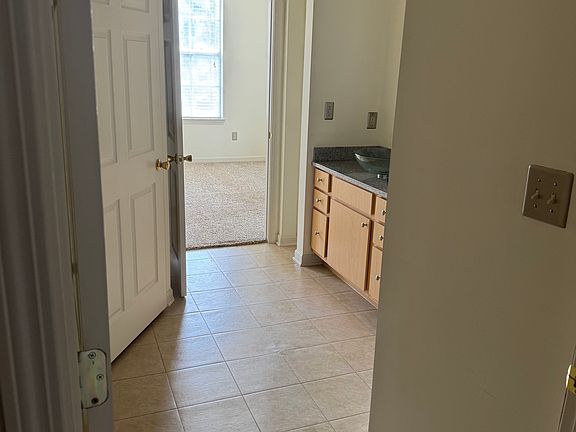 4th image of 734 Bristol Village Dr APT 207