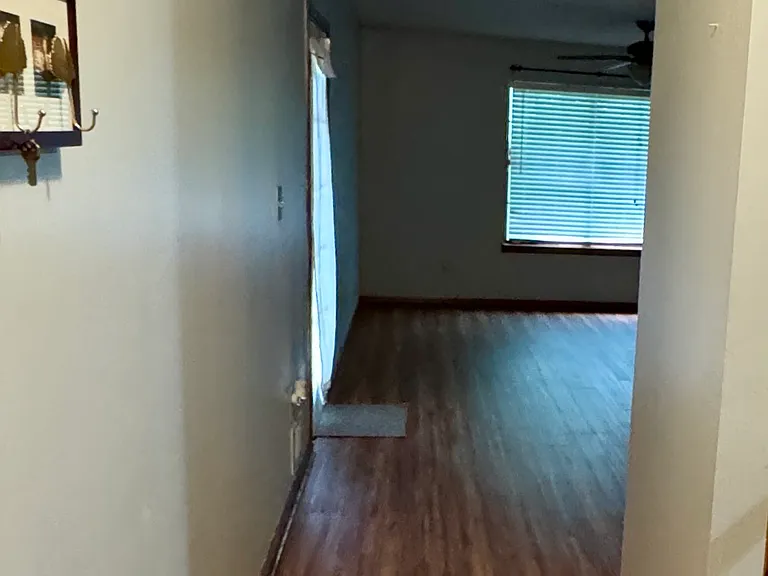 170 Chesapeake Dr — Photo 4