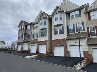 47 Conover Ter, Lebanon, NJ 08833