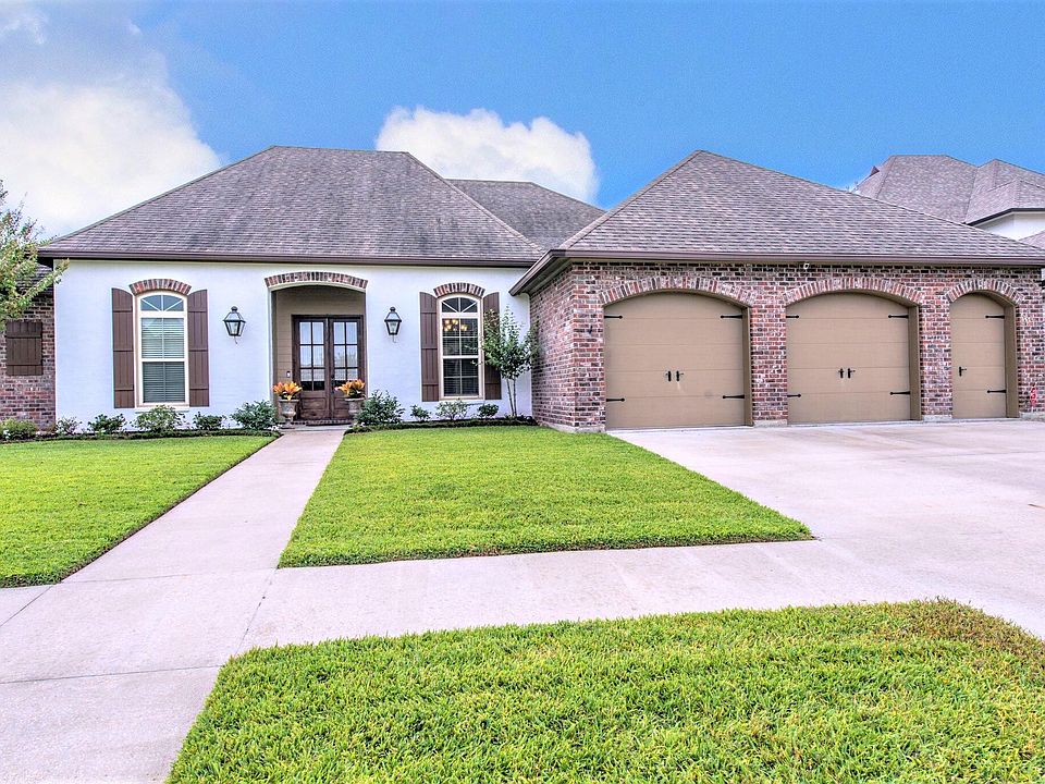 1st image of 113 Queensberry Dr