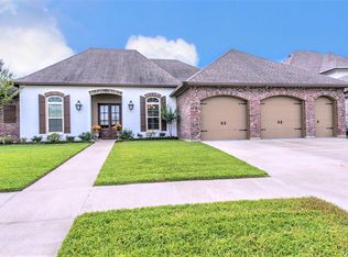 113 Queensberry Dr, Lafayette, LA 70508
