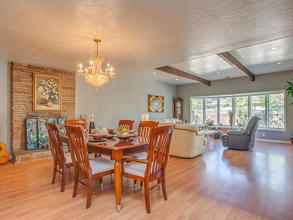 5th image of 1765 Branham Ln