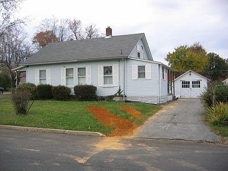 2nd image of 501 Mast St