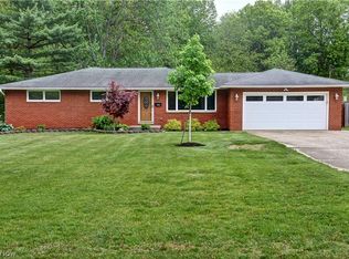 7245 Noll Dr, North Ridgeville, OH 44039