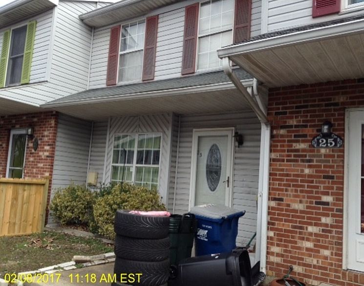 1st image of 23 W Perpen Ct