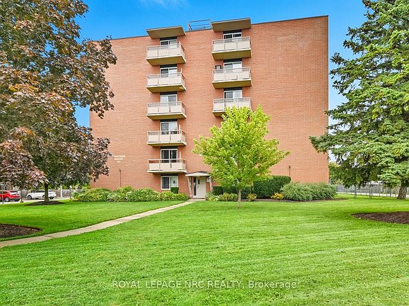 5th image of 264 Grantham Ave #505
