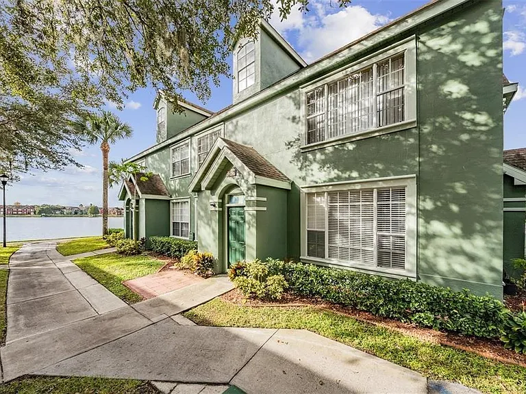 9156 Lake Chase Island Way #9156 — Photo 6