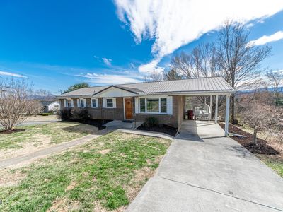 908 Locklaine Dr, Johnson City, TN, 37601