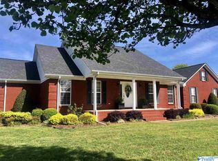 24934 Peety Ln, Athens, AL 35613