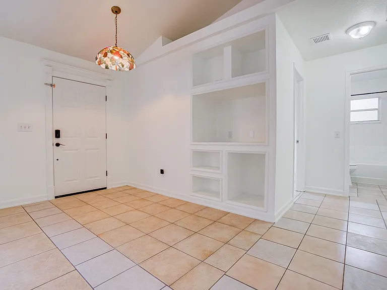 942 Whisler Ct — Photo 5