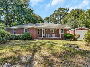 4721 Long Leaf Hills Dr, Wilmington, NC 28409