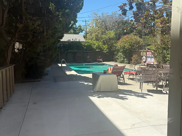 570 Mira Vista Ave #106 — Photo 11