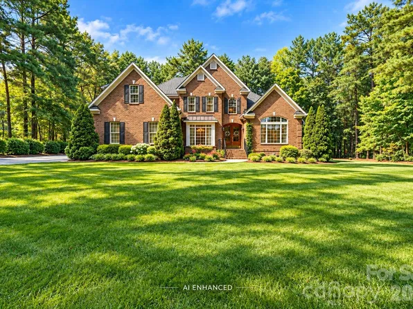 7282 James Ct, Denver, NC 28037