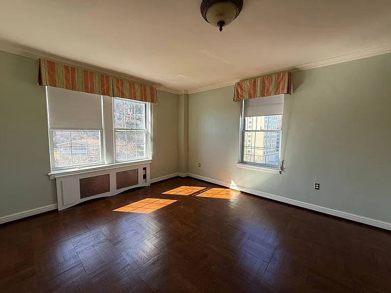 The Royal York Apartments — Photo 120