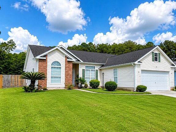 3rd image of 116 Millburgh Ln