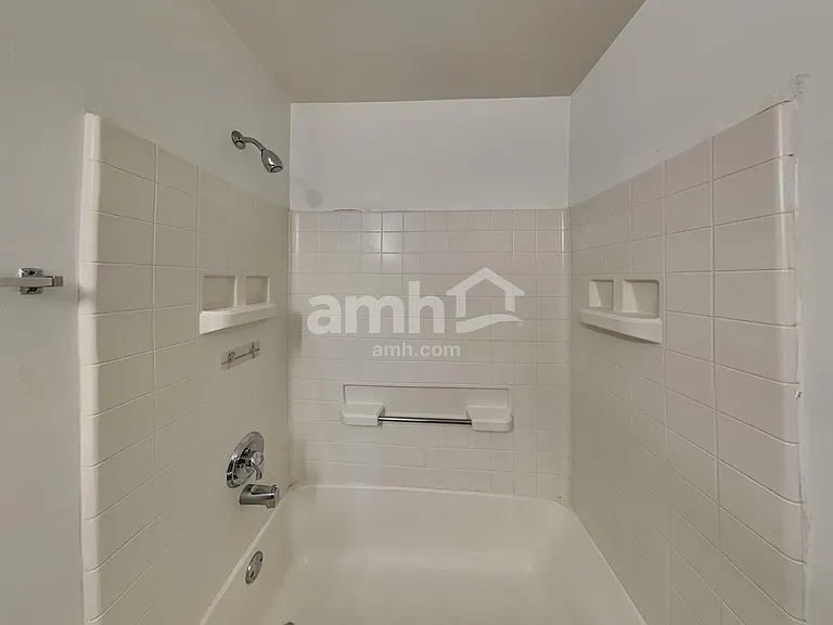 2505 Paradise Cir — Photo 18
