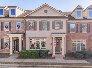 302 Barbados Ln, Suwanee, GA 30024