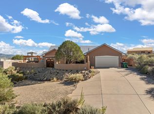 2304 Flagstone Rd NE, Rio Rancho, NM 87124
