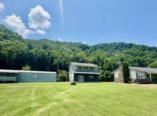 5551 S Highway 119 Ave, Wallins Creek, KY 40873