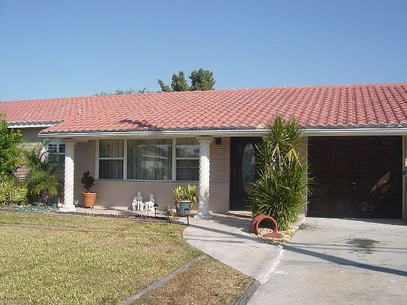 2nd image of 7816 Causeway Blvd S