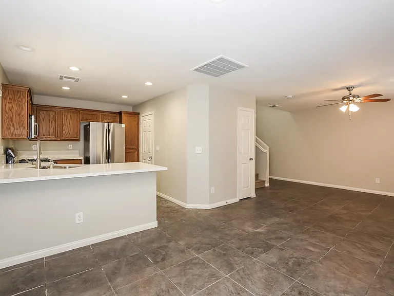 9453 Milkweed Canyon Ave — Photo 6