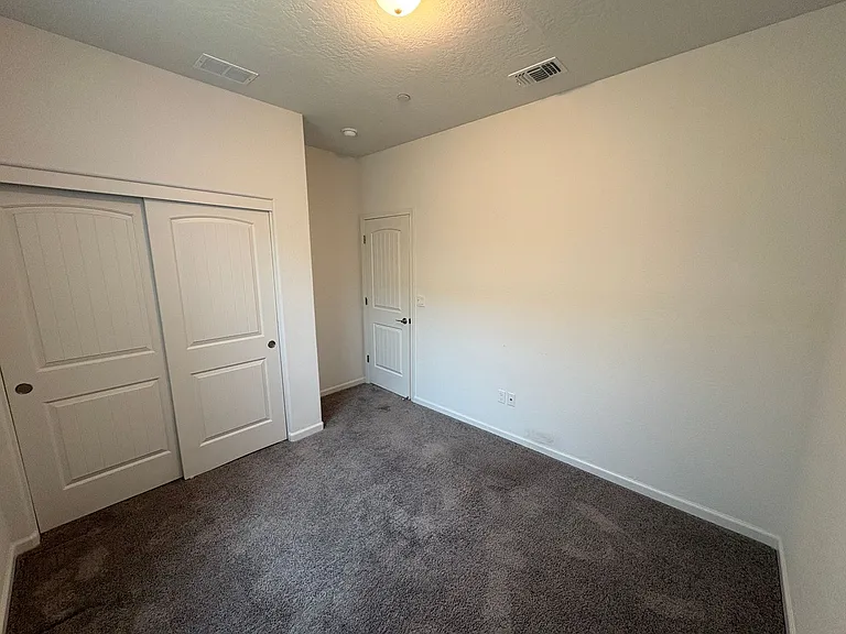 3036 N Parkside St — Photo 20
