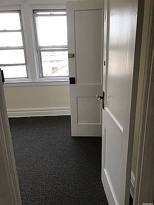 4th image of 109-33 113th St #1
