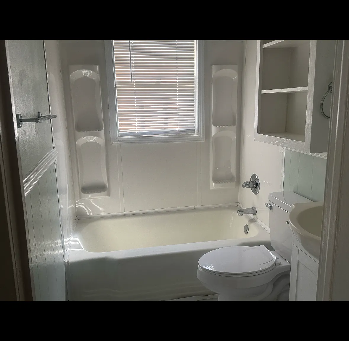 2 bed, 900 sqft, $1,200 — Photo 4