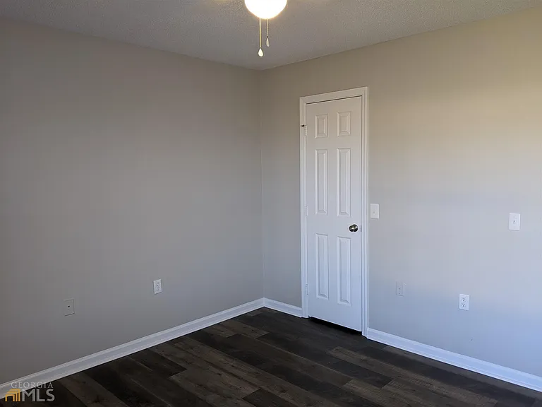 230 Lanier Dr #301 — Photo 14