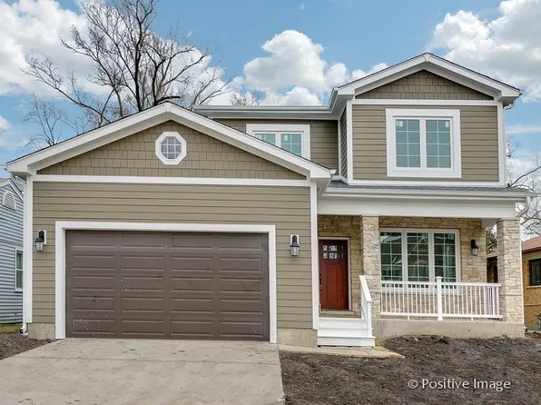 819 N Fernandez Ave, Arlington Heights, IL 60004
